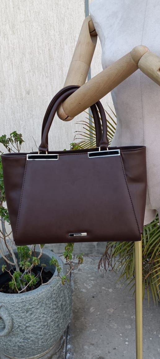 B15-034-BROWN